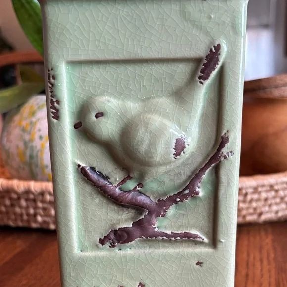 Ceramic Green Bird Wall Vase - Picture 3 of 9